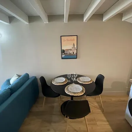 Le P Tit Marin Proche Marche Et Gare Sncf- Wifi Debit - Apartman La Rochelle