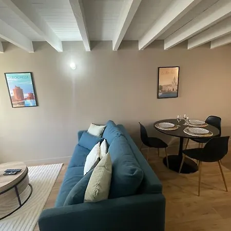 Le P Tit Marin Proche Marche Et Gare Sncf- Wifi Debit - * La Rochelle