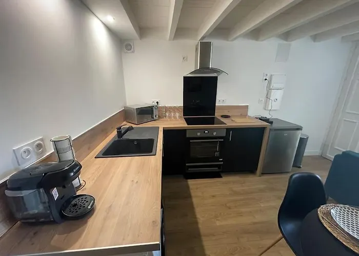 Apartamento Le P Tit Marin Proche Marché Et Gare Sncf- Wifi Débit - La Rochelle (Charente-Maritime)