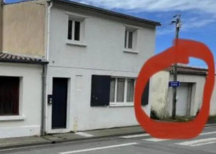 Le P Tit Marin Proche Marche Et Gare Sncf- Wifi Debit -